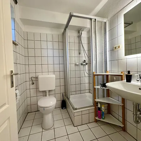 Komplette Mit Eigenem Zugang