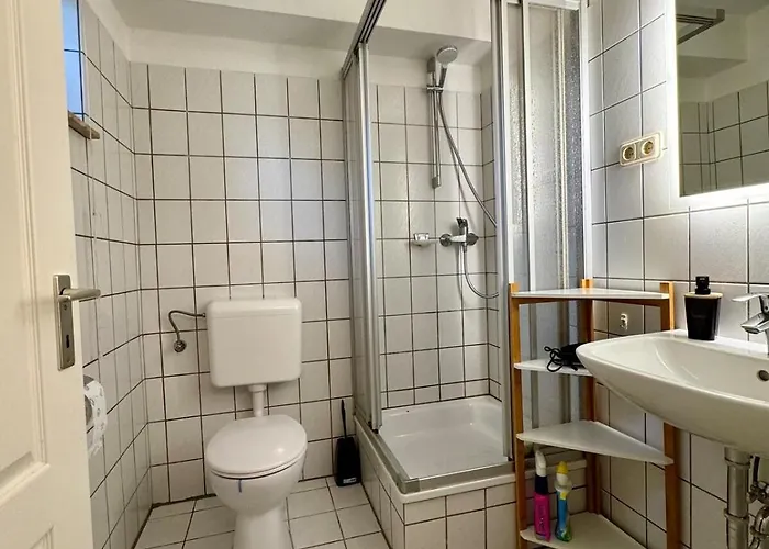 Komplette Mit Eigenem Zugang